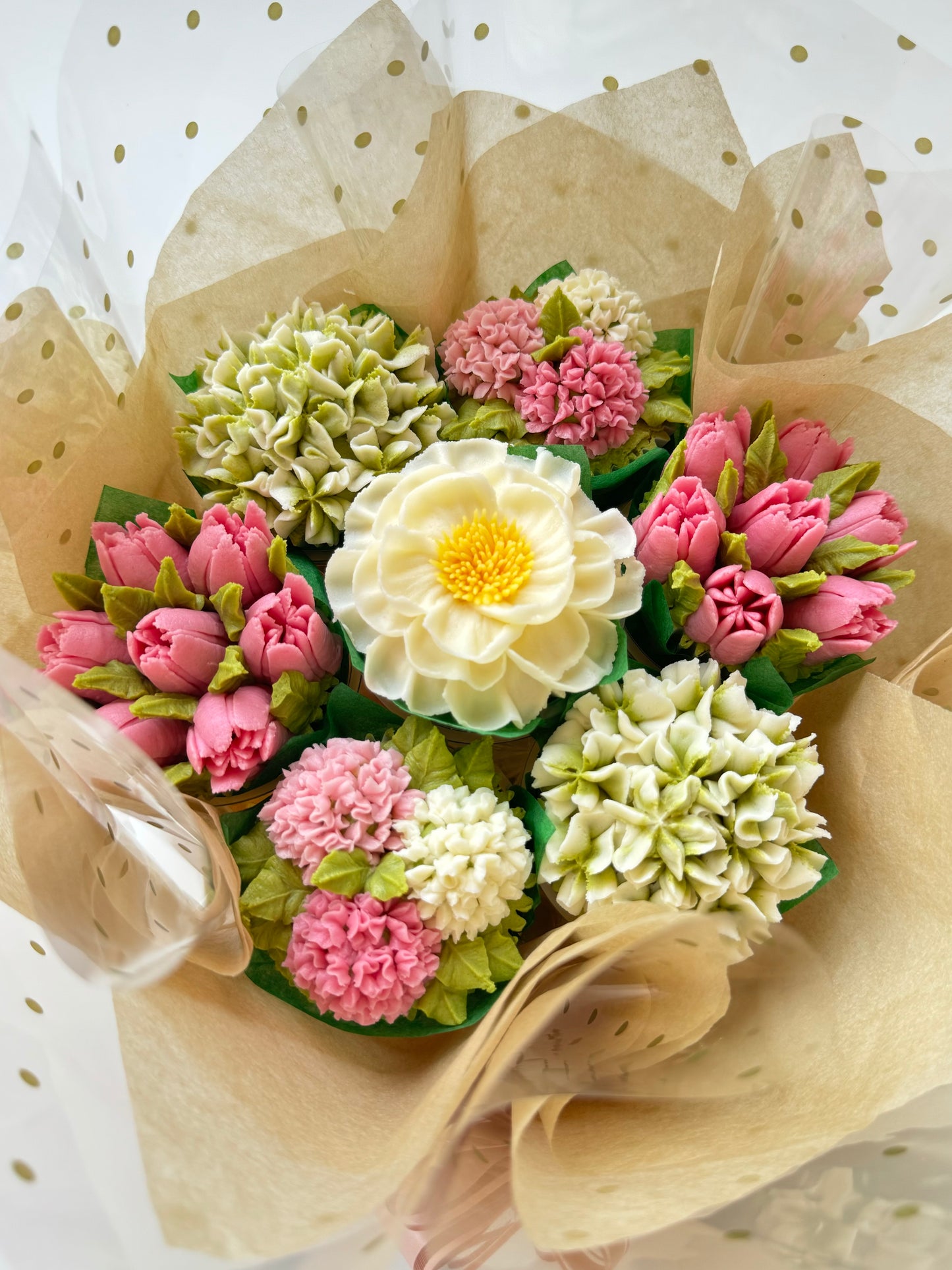 Bouquet Trio